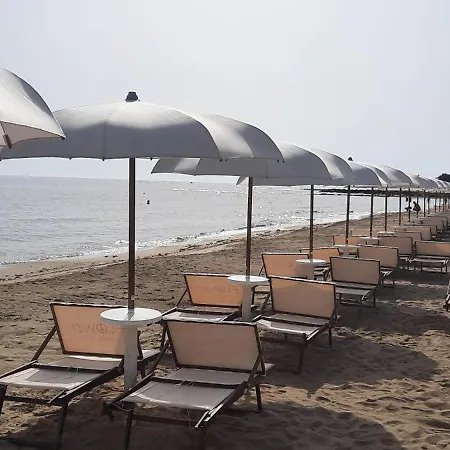 Casa Neve Al Mare * Спеккьолла