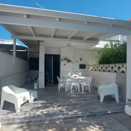 Casa Neve Al Mare Holiday home Specchiolla